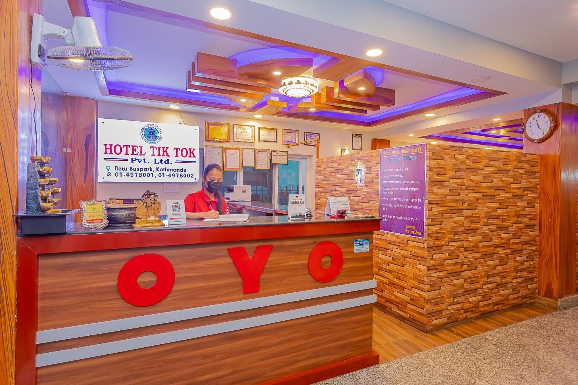 Oyo 799 Hotel Tik Tok Pvt Ltd. Kathmandu Exterior foto