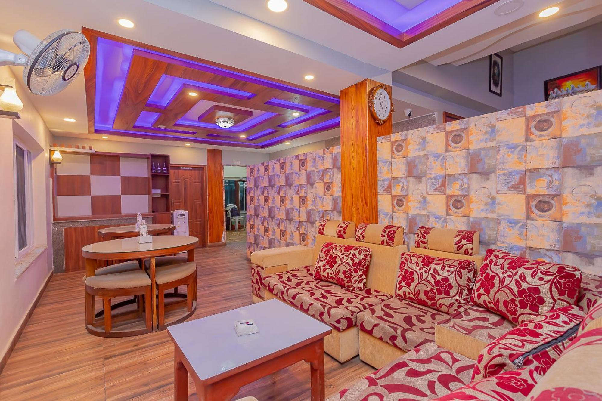 Oyo 799 Hotel Tik Tok Pvt Ltd. Kathmandu Exterior foto