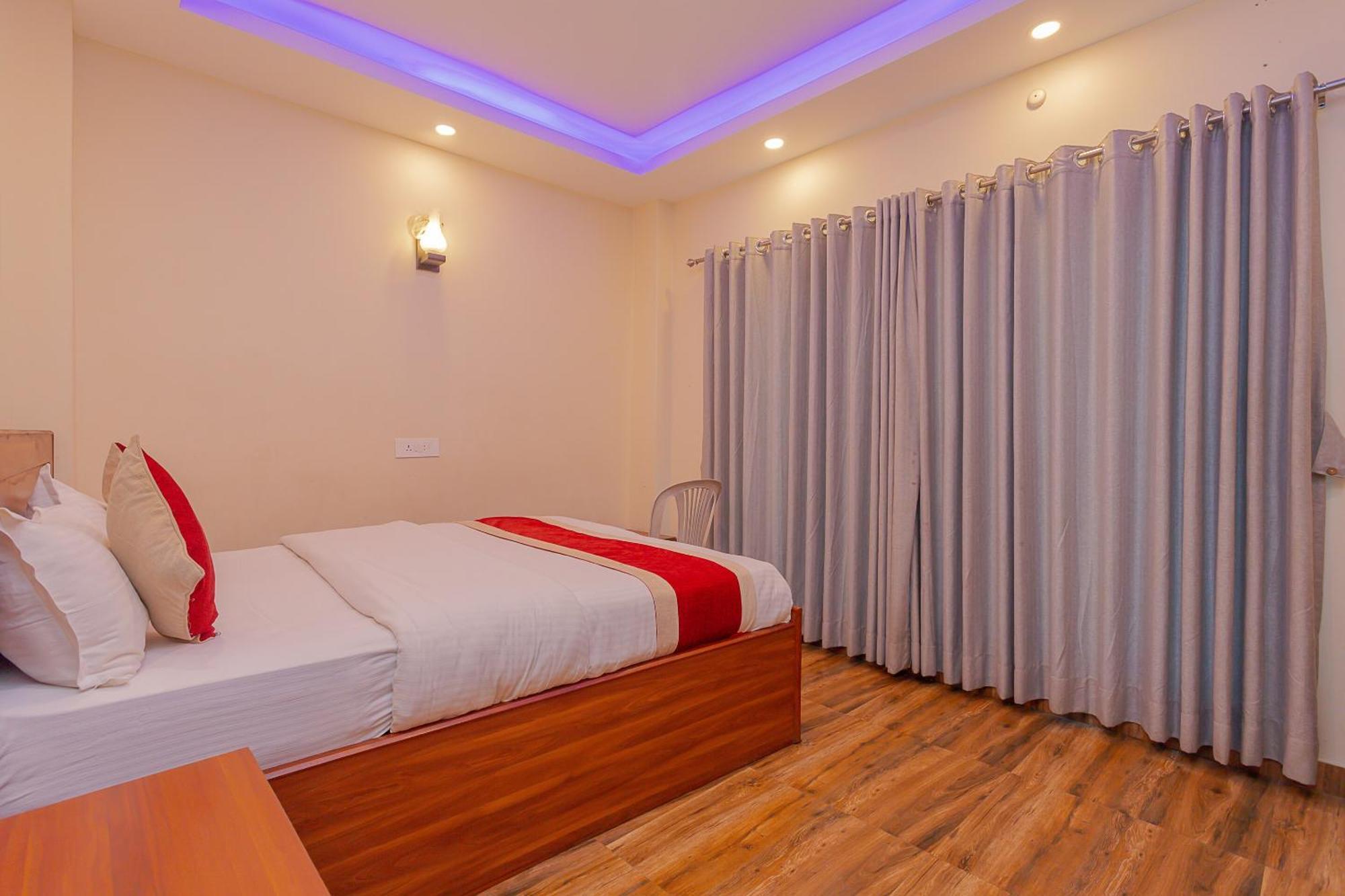 Oyo 799 Hotel Tik Tok Pvt Ltd. Kathmandu Exterior foto